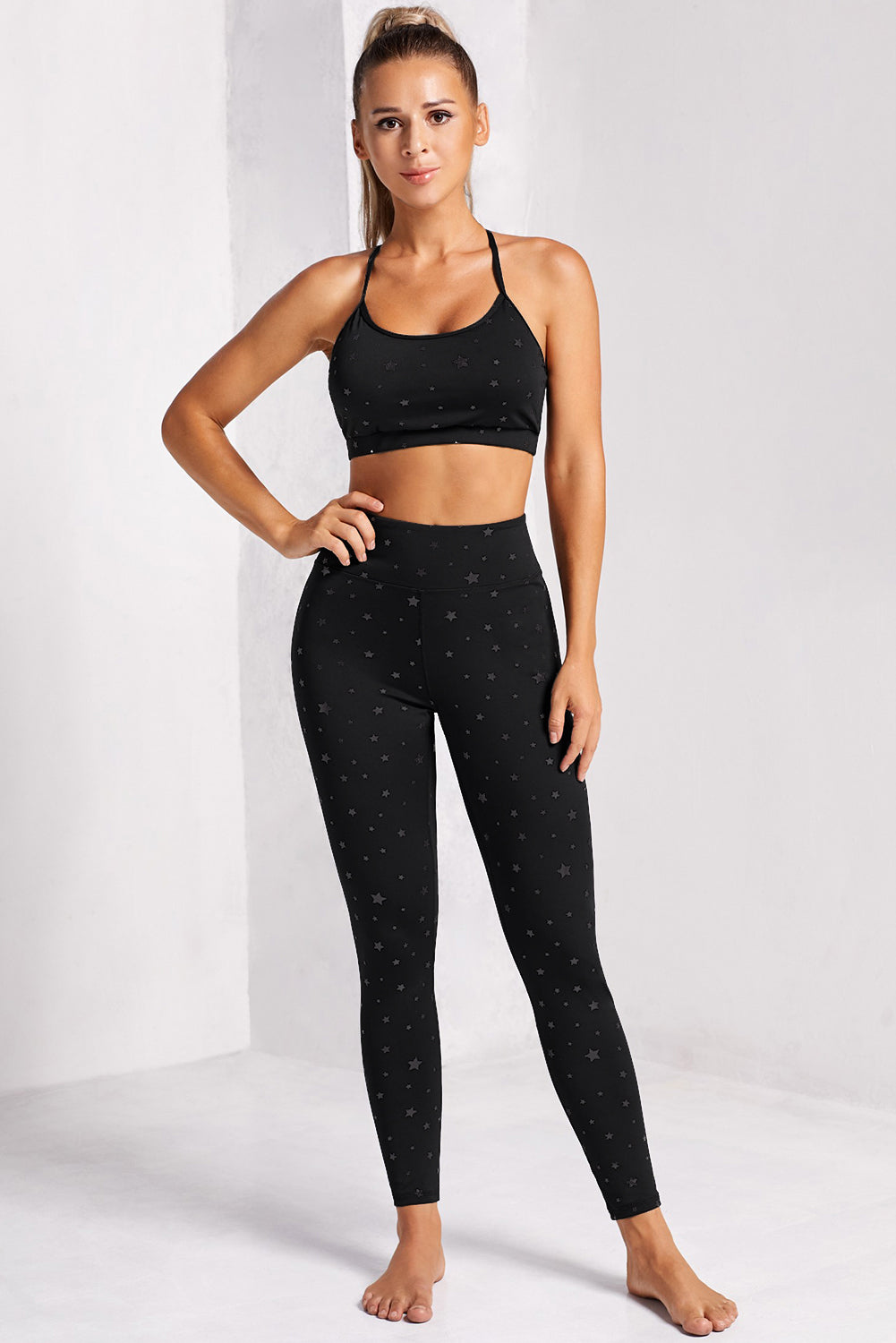 Performance-Driven Gradient Fitness Set: Sports Bra and Leggings